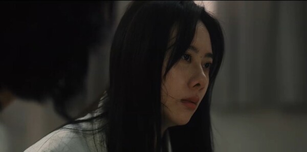 剥茧第11集剧照